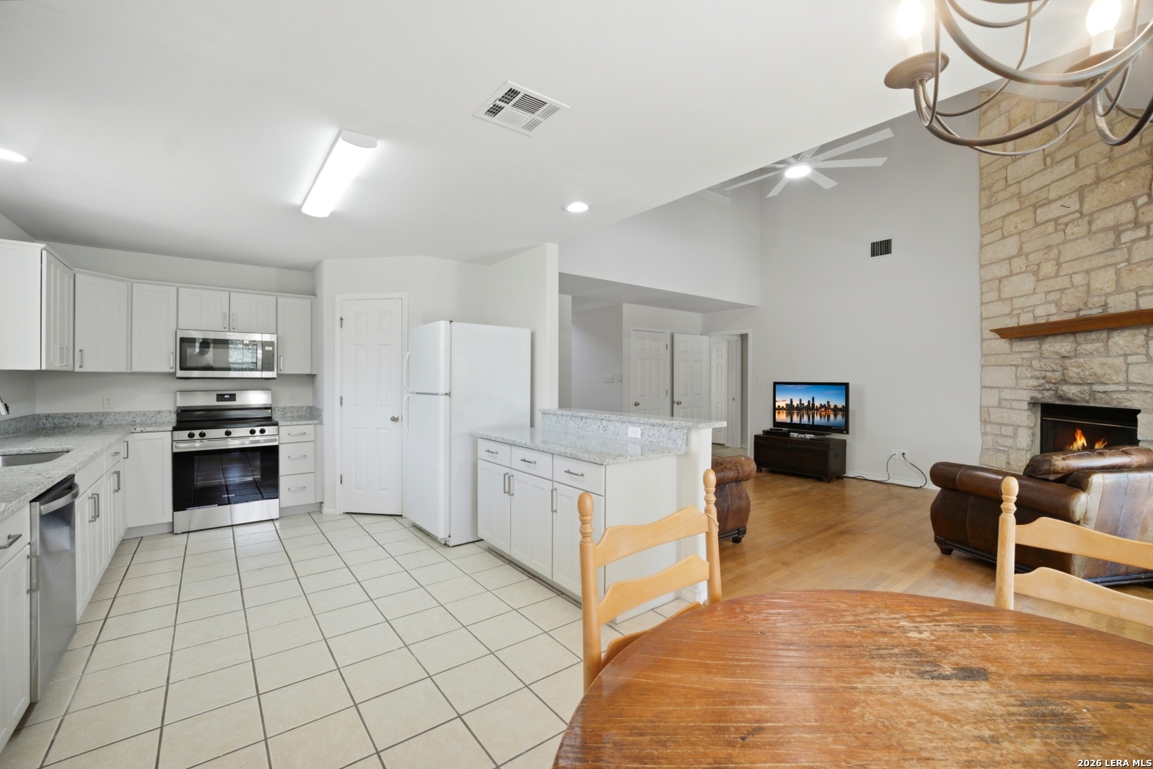 1191 Sachtleben Road Wimberley, TX 78676 - Photo 13 of 33