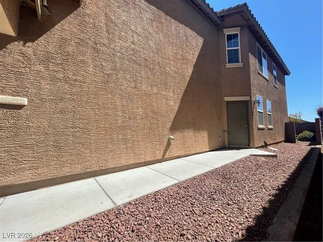 $2,225 | 7620 Ashby Gate Street, Las Vegas, NV 89166