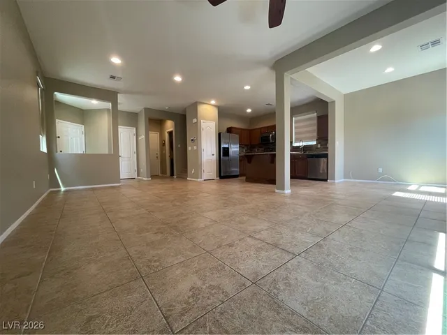 $2,225 | 7620 Ashby Gate Street, Las Vegas, NV 89166