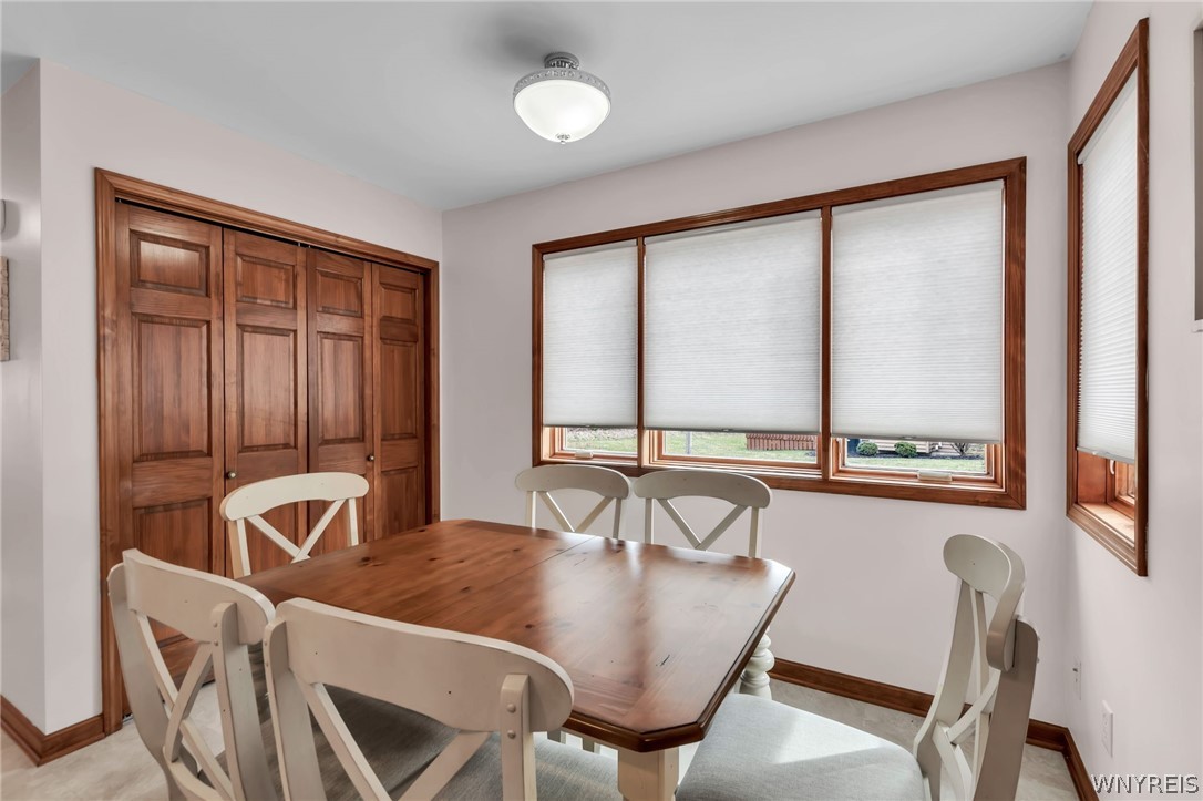 809 Carriage Lane Lewiston, NY 14092 - Photo 18 of 50
