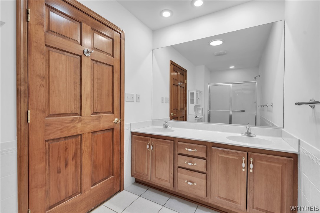809 Carriage Lane Lewiston, NY 14092 - Photo 23 of 50