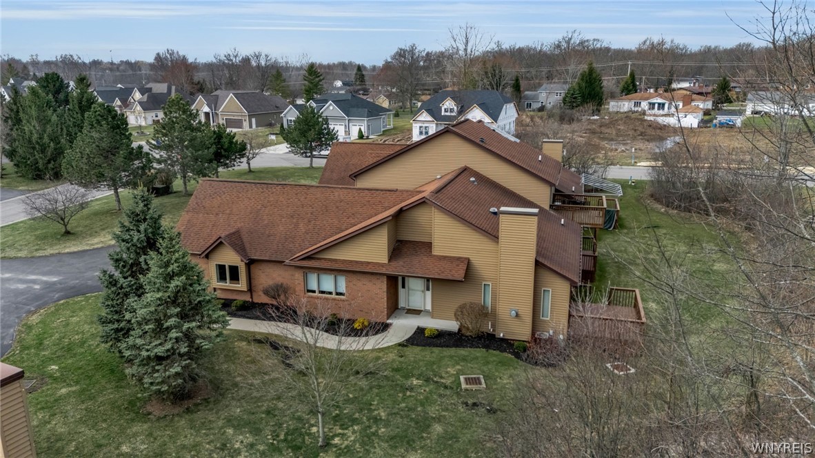 809 Carriage Lane Lewiston, NY 14092 - Photo 4 of 50