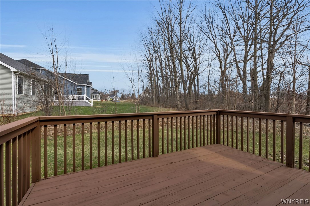 809 Carriage Lane Lewiston, NY 14092 - Photo 42 of 50