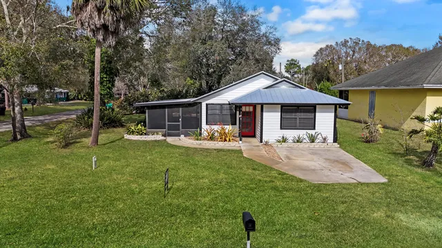 $325,000 | 3585 Southeast 8th Street, Okeechobee, FL 34974