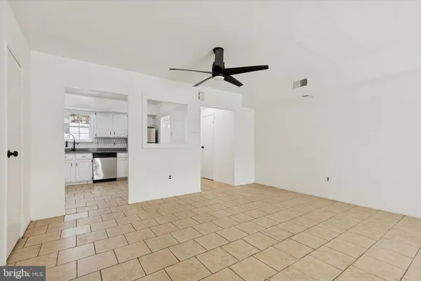 $2,400 | 21 Cavendish Drive, Unit 21, Ambler, PA 19002