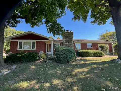 $179,000 | 6040 Old Alton Road, Granite City, IL 62040