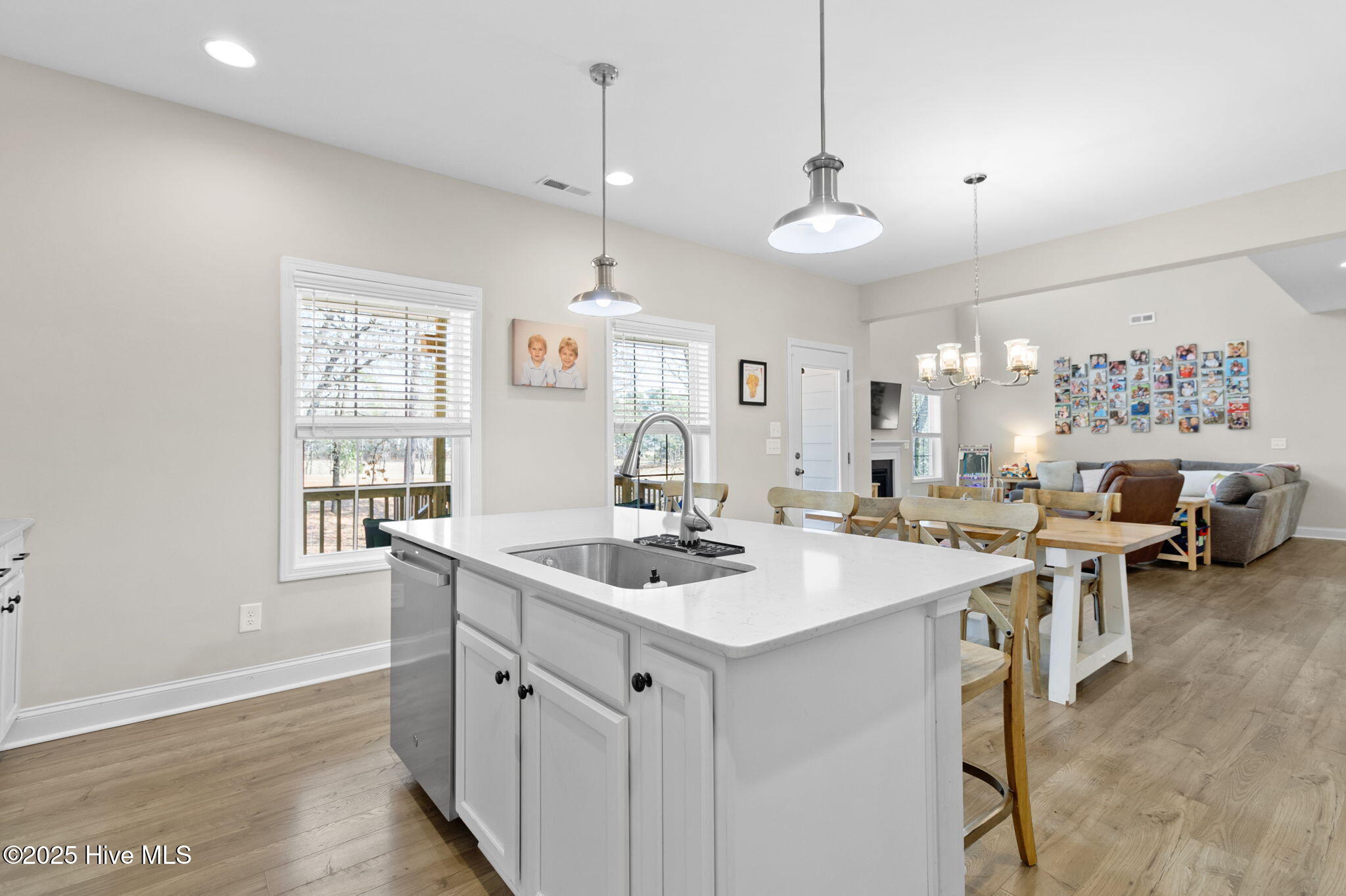 155 Norman Circle Aberdeen, NC 28315 - Photo 10 of 66 21-web-or-mls-2B5A5036