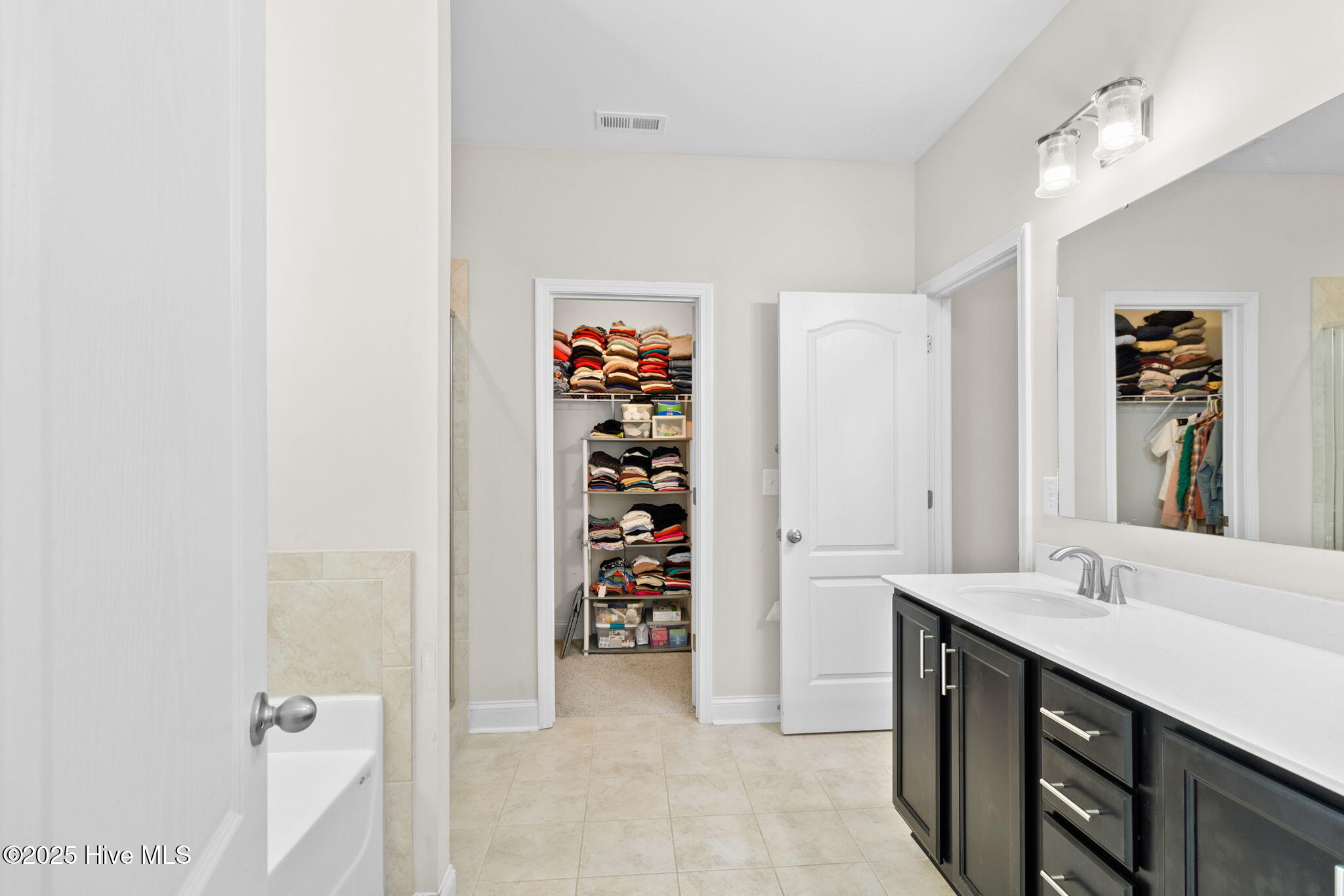 155 Norman Circle Aberdeen, NC 28315 - Photo 19 of 66 30-web-or-mls-2B5A5087