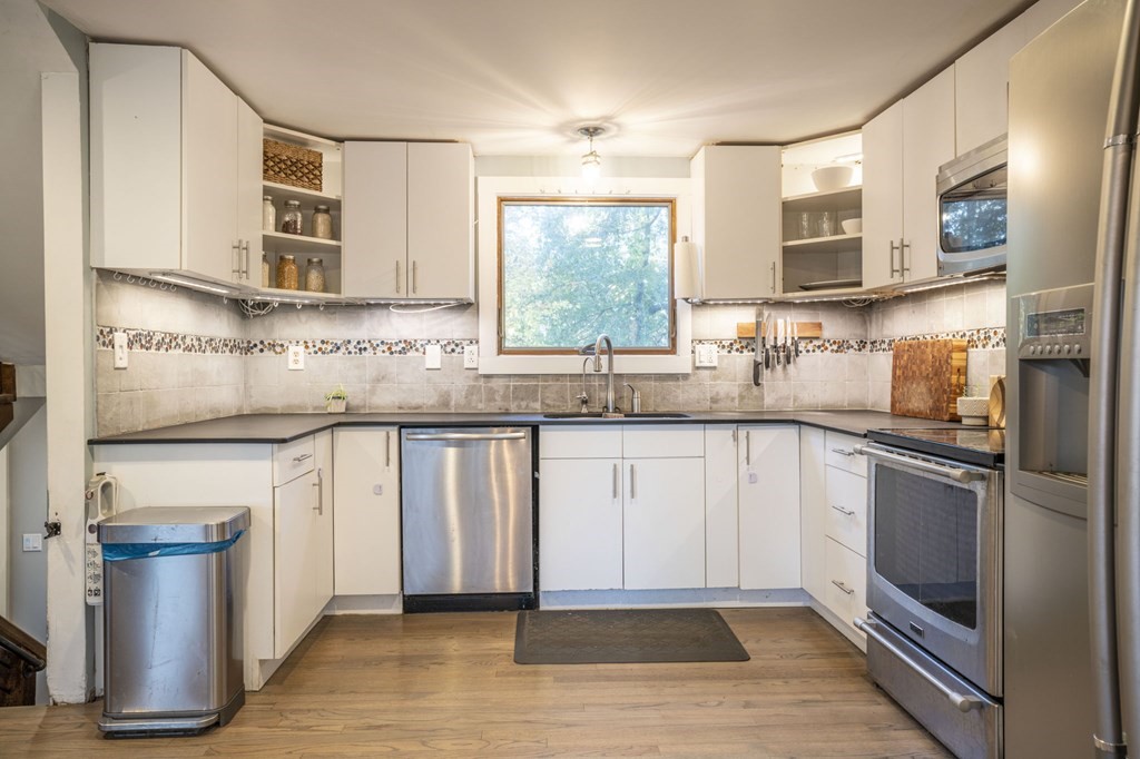 47 Bunnys Road Carver, MA 02330 - Photo 16 of 42 Gallery Image 16