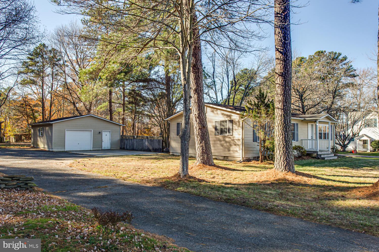 18273 Point Lookout Road Park Hall, MD 20667 - Photo 5 of 40 Gallery Image 5