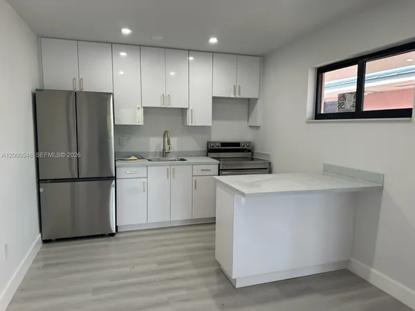 $2,250 | 2168 Northwest 34th Street, Unit 2, Miami, FL 33142