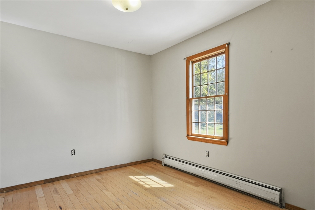 29 Murphy Place Pittsfield, MA 01201 - Photo 13 of 26 an empty room with windows