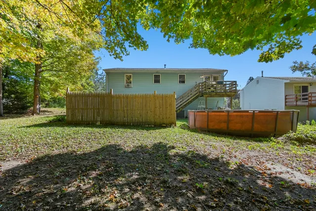 $295,000 | 29 Murphy Place, Pittsfield, MA 01201