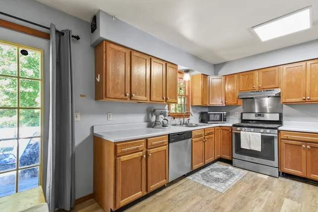 $295,000 | 29 Murphy Place, Pittsfield, MA 01201