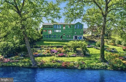 $5,750,000 | 2468 River Road, New Hope, PA 18938