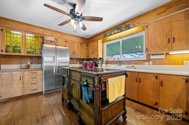 $425,000 | 1045 Cajah Mountain Road, Granite Falls, NC 28630