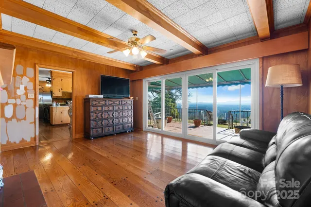 $425,000 | 1045 Cajah Mountain Road, Granite Falls, NC 28630