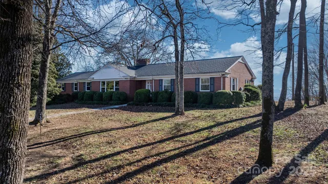 $425,000 | 1045 Cajah Mountain Road, Granite Falls, NC 28630