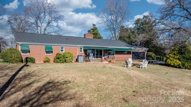 $425,000 | 1045 Cajah Mountain Road, Granite Falls, NC 28630