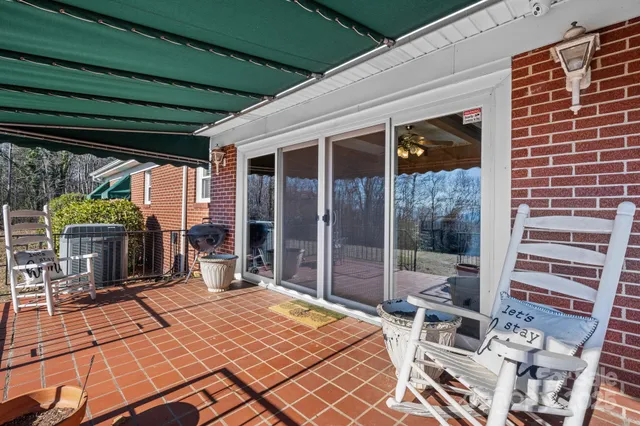 $425,000 | 1045 Cajah Mountain Road, Granite Falls, NC 28630