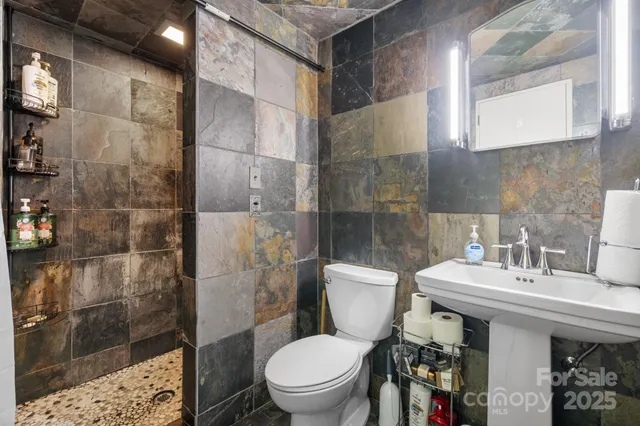 $425,000 | 1045 Cajah Mountain Road, Granite Falls, NC 28630