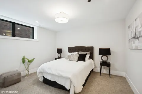 $1,250,000 | 2720 North Ashland Avenue, Unit 1S, Chicago, IL 60614