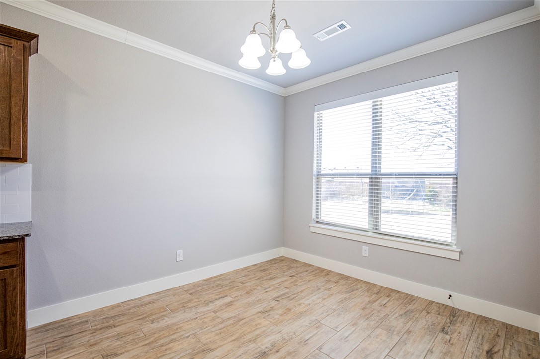 303 Alder Street Pea Ridge, AR 72751 - Photo 11 of 18 Gallery Image 11
