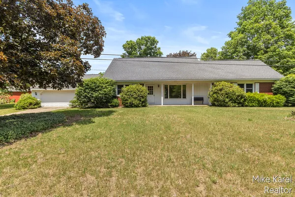$464,900 | 3047 143rd Avenue, Dorr, MI 49323
