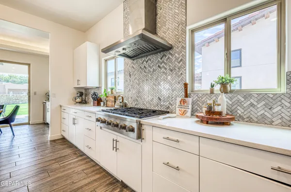 $850,000 | 5620 River Run Street, El Paso, TX 79932