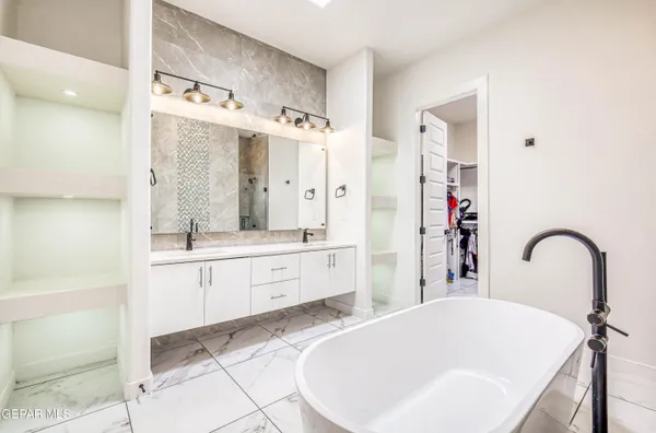 $850,000 | 5620 River Run Street, El Paso, TX 79932