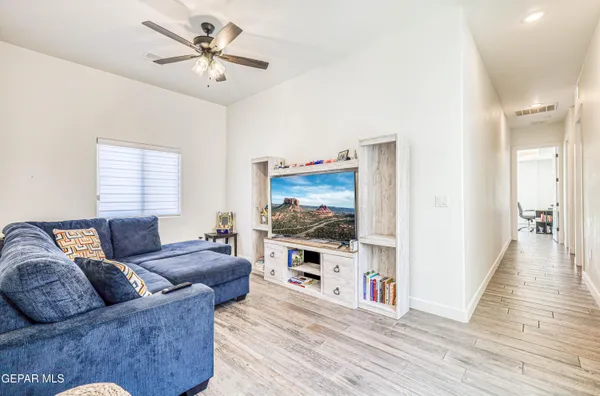 $850,000 | 5620 River Run Street, El Paso, TX 79932