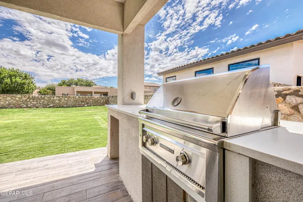 $850,000 | 5620 River Run Street, El Paso, TX 79932