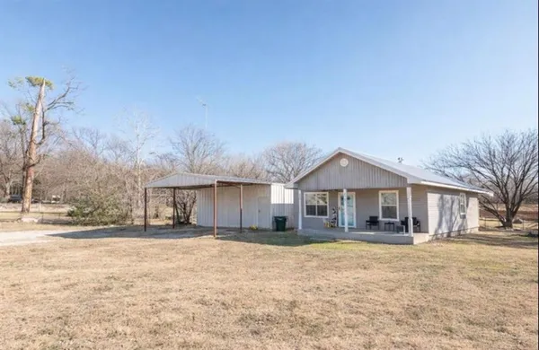 $207,000 | 180 Trail Drive, Bowie, TX 76230