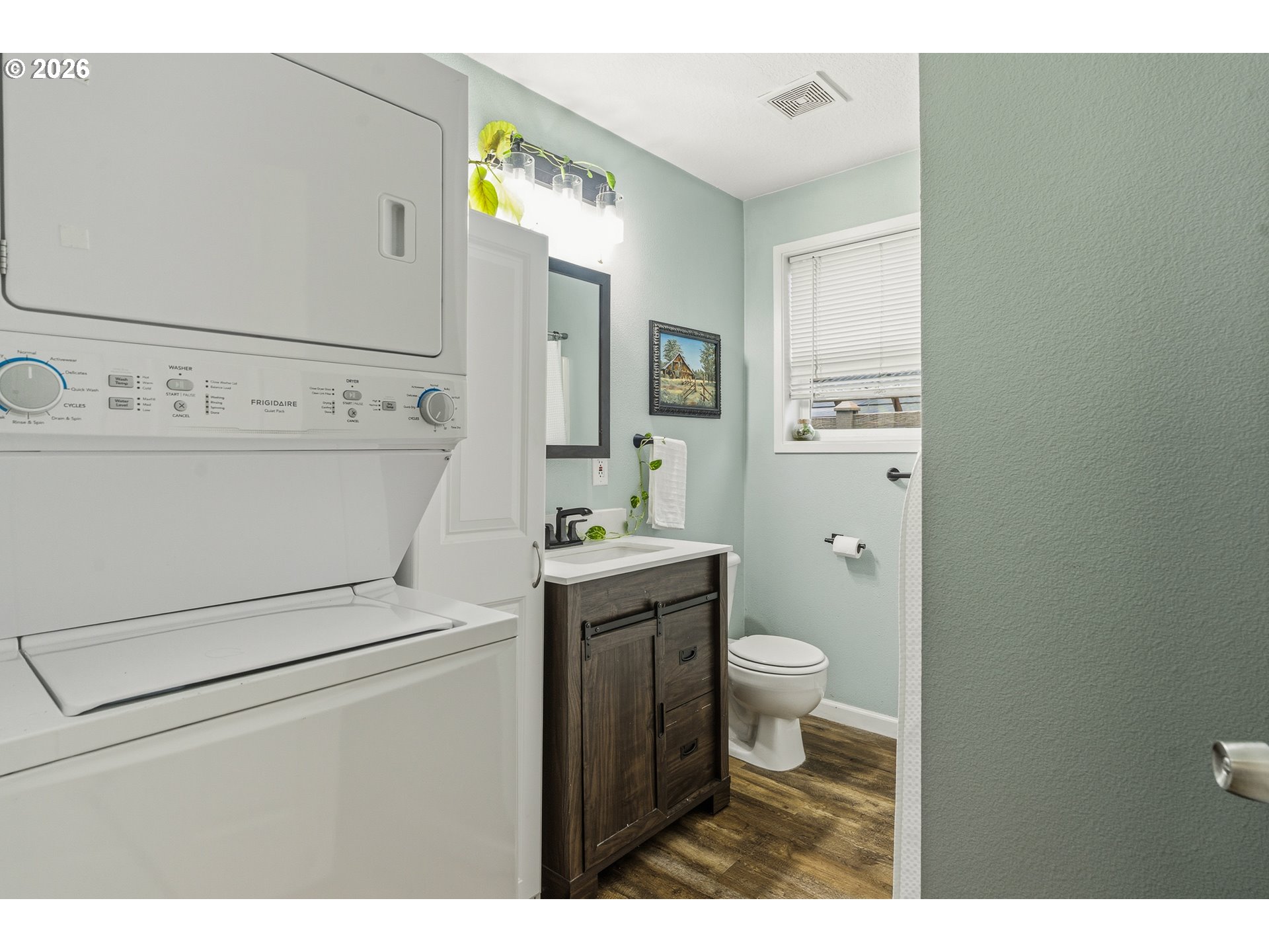 11937 Northeast Holladay Street Portland, OR 97220 - Photo 10 of 23