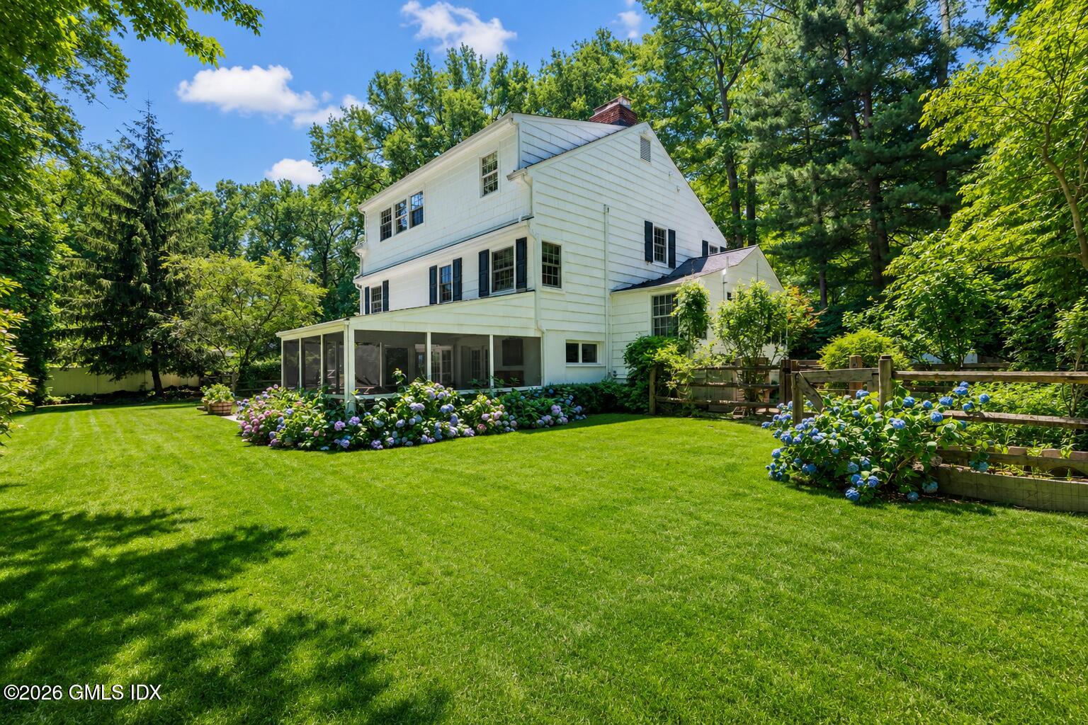 35 Welwyn Road Riverside, CT 06878 - Photo 23 of 31 Exterior
