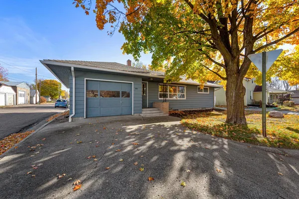 $154,900 | 1043 Chase Avenue, Gibbon, MN 55335