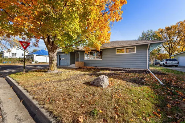 $169,900 | 1043 Chase Avenue, Gibbon, MN 55335
