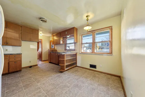 $169,900 | 1043 Chase Avenue, Gibbon, MN 55335