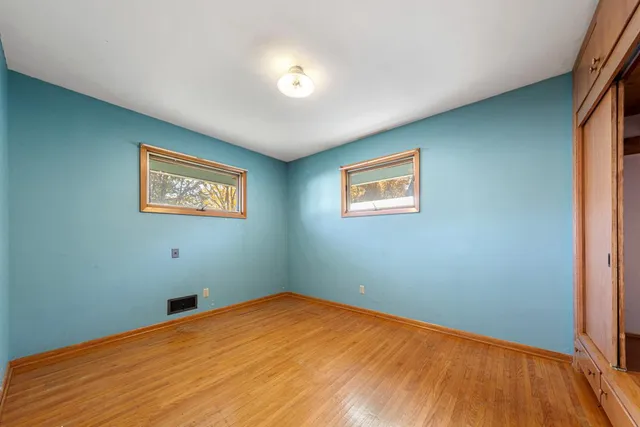 $179,900 | 1043 Chase Avenue, Gibbon, MN 55335