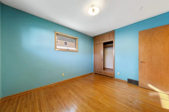 $179,900 | 1043 Chase Avenue, Gibbon, MN 55335