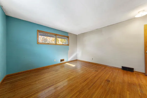 $169,900 | 1043 Chase Avenue, Gibbon, MN 55335