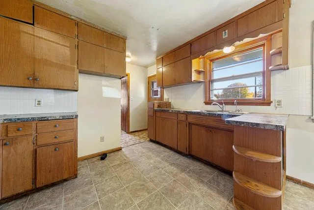 $179,900 | 1043 Chase Avenue, Gibbon, MN 55335