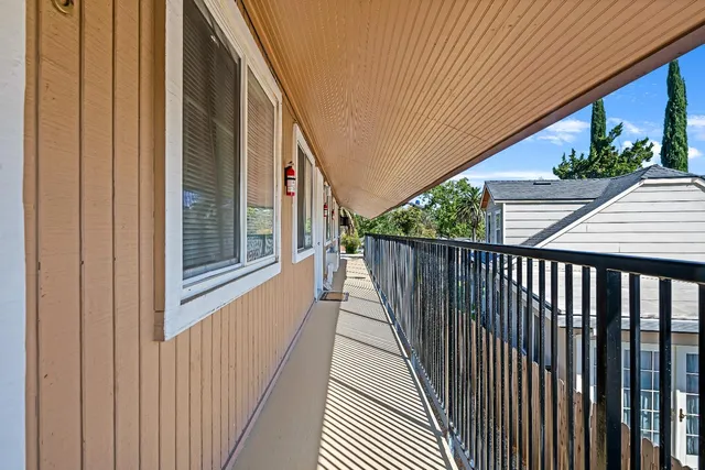 $1,799,995 | 2944 Del Paso Boulevard, Sacramento, CA 95815