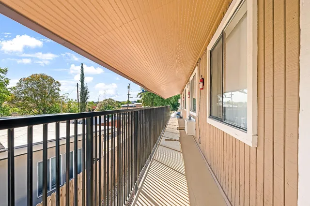 $1,799,995 | 2944 Del Paso Boulevard, Sacramento, CA 95815