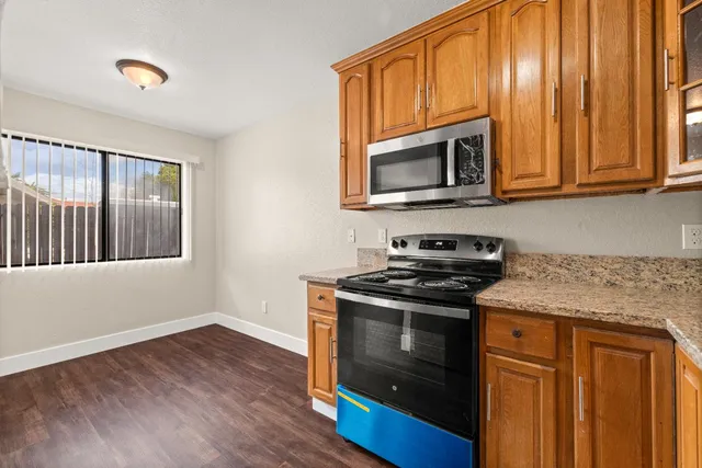 $1,799,995 | 2944 Del Paso Boulevard, Sacramento, CA 95815