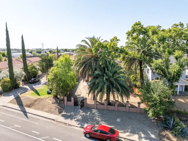 $1,799,995 | 2944 Del Paso Boulevard, Sacramento, CA 95815