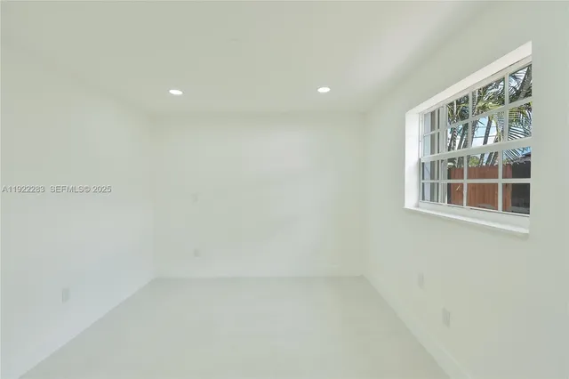 $539,900 | 6321 Farragut Street, Hollywood, FL 33024