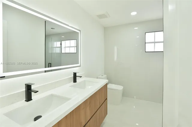 $539,900 | 6321 Farragut Street, Hollywood, FL 33024