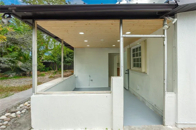 $539,900 | 6321 Farragut Street, Hollywood, FL 33024
