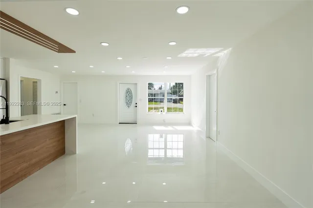 $539,900 | 6321 Farragut Street, Hollywood, FL 33024